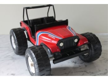 Awesome Red Vintage 1970's TONKA Convertible JEEP Model 811850! Made In The U.S.A. Go On, Pop A Wheelie!