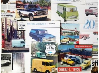 Vintage Car Brochures, Clippings, And Photographs 'U'