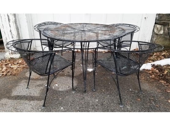 1950's Woodard Style Wrought Iron Table And Chairs