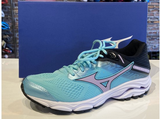 W MIZUNO WAVE INSPIRE 15 Woman’s Running Sneaker Size 9, Retail: $129.99
