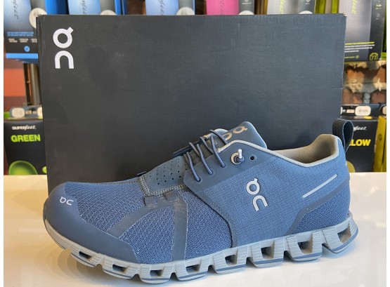 ON CLOUD Waterproof  Woman’s Running Sneakers Size 9.5, Retail:$ 150