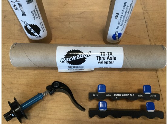 Park Tool Thru Axel Adaptor, Dummy Hub, And Axel And Spindle Vise Inserts, Retail $115