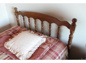 Lot Of 2 Early American Twin Beds!