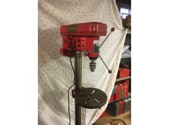 Works Great Daytona Drill Press DF-12 In Excellent Condition