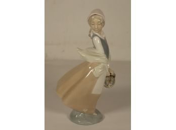 Nao By Lladro Made In Spain Vintage Figure