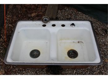 Vintage An=merican Standard Porcelain Double Sink P7015