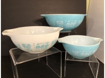 3 Vintage Pyrex Butterprint Cinderella Nesting Bowls