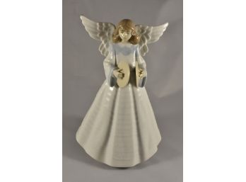 Lladro 'Angelic Cymbalist' Figurine No. 05876