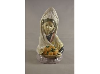 LLadro 'Valecian Harvest' Figurine No 5668