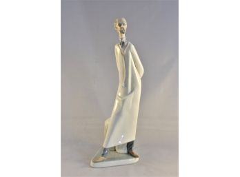 Rare Retired Lladro 'Medico' Figurine No 4602