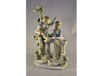 Lladro 'Serenade' Figurine No 5381