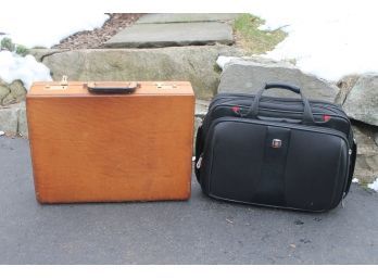 Set Of 2 Briefcases Including A Vintage Boyt Leather Briefcase & Clothe Briefcase From Swiss Army