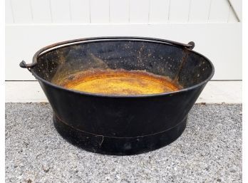 Large Vintage Cast Iron Handled Cauldron