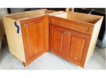 Solid Wood Bottom Corner Kitchen Cabinet W/Built-in Wire Hemisphere Shelves