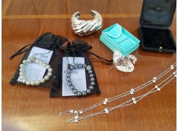 Tiffany Sterling World Key Ring And Assorted Gift Items