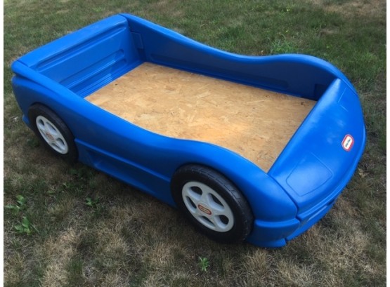 Little Tikes Toddler Race Car Bed -- Vrrrooom!