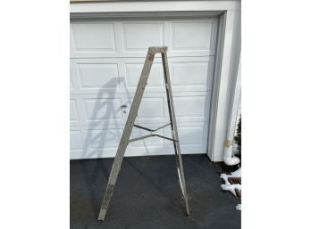 Aluminum 6' Step Ladder