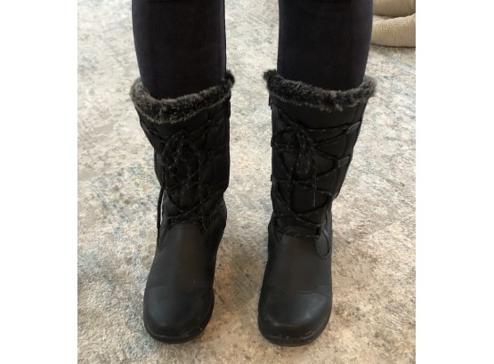 Totes Rain & Snow Boots, Size 9