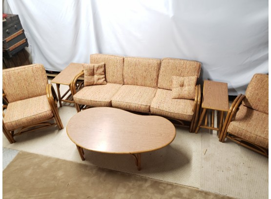 Pristine Vintage Frankl Style Rattan Couch, Tables And Lounge Chairs