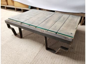 Awesome Antique Miners Pallet Upcycled Coffee Table