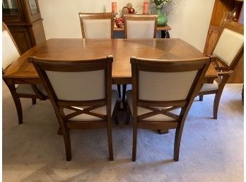 Elegant Contemporary Dining Room Set With Chairs