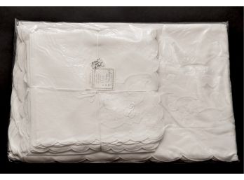 NEW! SFERRA Hand Made Linen Tablecloth And Twelve Napkins (RETAIL $1,500)