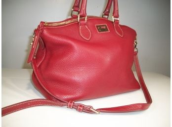 Fantastic Red Dooney &  Bourke Bag In Red Pebble Grain Leather GREAT BAG !