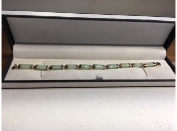 (J19) Lovely Vintage 10k Gold & Jade Bracelet - Beautiful Piece 7-1/4'  Long