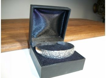 (J34) High Quality 'Contessina' Sterling Cuff Bracelet - Floral Design