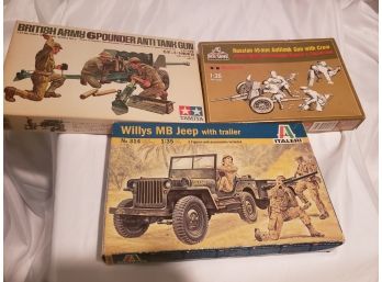 3 Military Miniature Series Model Kits