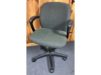 Good Quality Adjustable Desk Chair