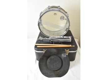 REMO CB 700 Percussion Snare Drum With Hard Case