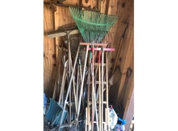 Large Lot Of Garden / Household Hand Tools
