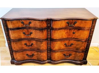 Amazing Inside And Out.....Classic Antique 4 Drawer Mohagany  Dresser With Beautiful Fretwork And Curves