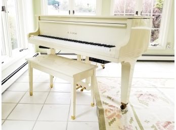 Beautiful Kawai Baby Grand Piano