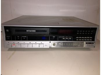 Betacord Video Cassette Recorder VCR 4650 (Lot ID H37)