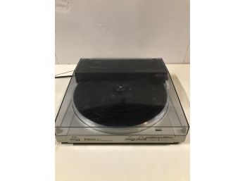 Technics Sl-3 Turn Table Record Player (Lot ID H32)