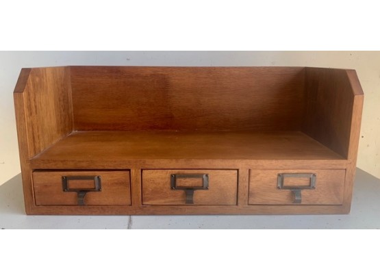 Wooden 3 Drawer Shelf