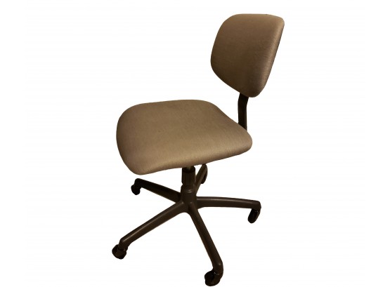 Armless Task Office Chair