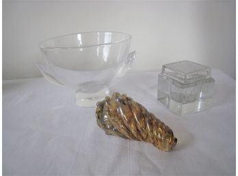 Steuben Glass Bowl, Thames Art Glass Seashell & Inkwell