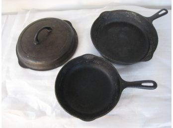 Griswold And Wagner Cast Iron Pans