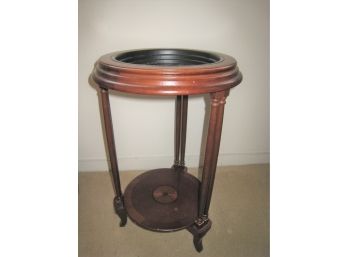 Round Heppelwhite Style Plant Stand Table