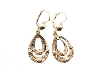 18k 18 Karat Gold Earrings