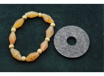 Asian Bi Jade Carved Pendant And Bead Bracelet