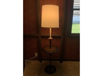 Vintage Floor Lamp With Center Table