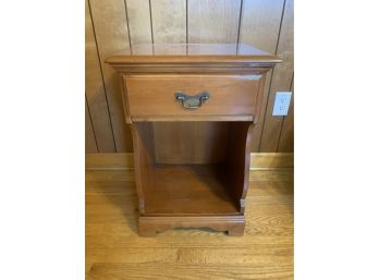 1 Drawer And Cubby Night Stand