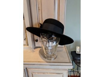 Ladies Black Felt Hat With Satin Ribbon By Henri Bendel Size Small