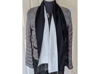 Herringbone Brooks Brothers Puffer Jacket  With A Black And White Wool And  Silk Scarf