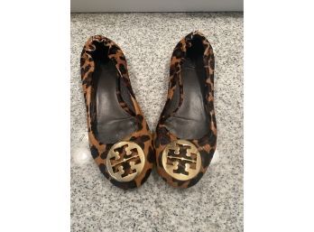 TORY BURCH -reva Leopard Print Calf Hair Ballerina Flats