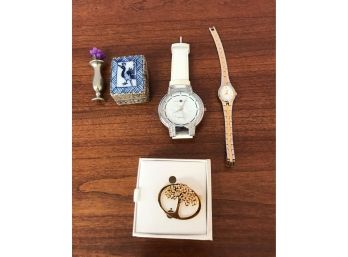 Women's Watches And Trinkets